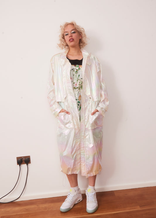 Vinti Andrews Pearlescent 90s Summer Coat
