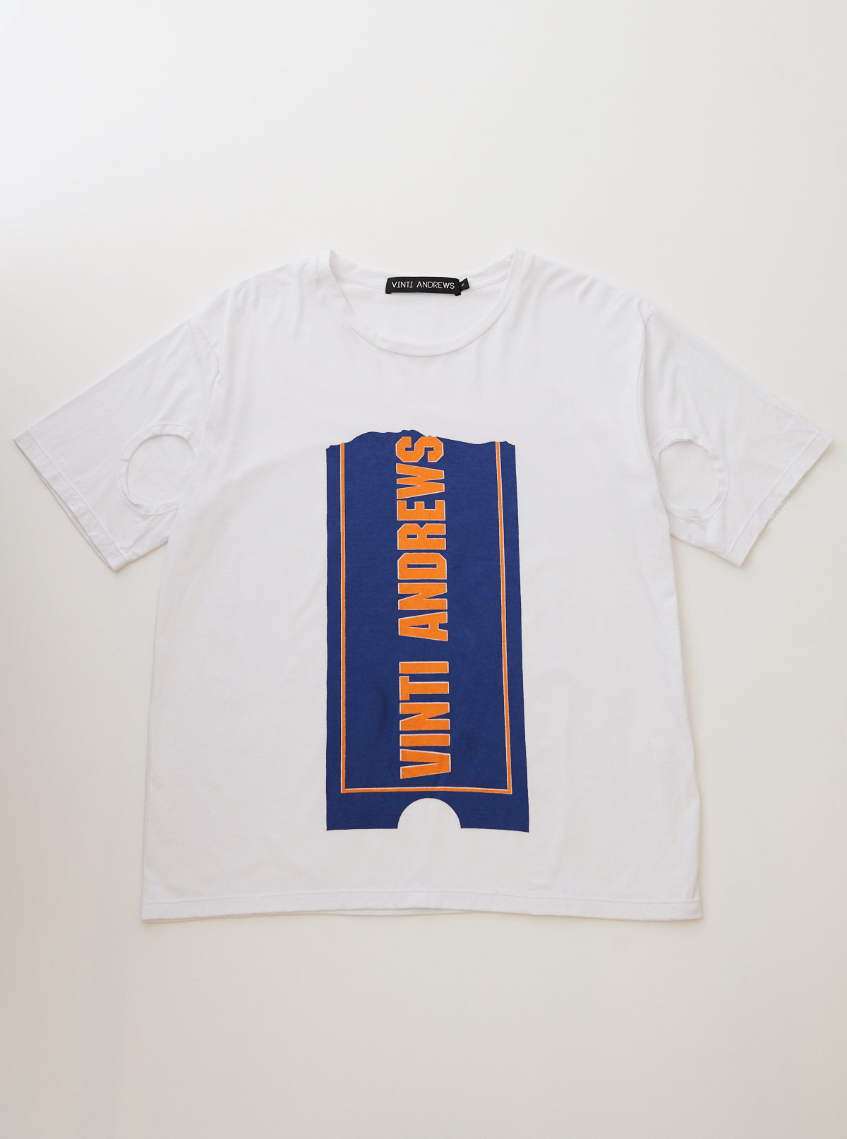 Vinti Andrews Tag Printed T-Shirt