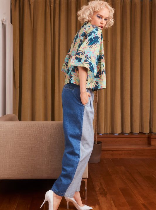 Vinti Andrews Oversize Crop Shirt